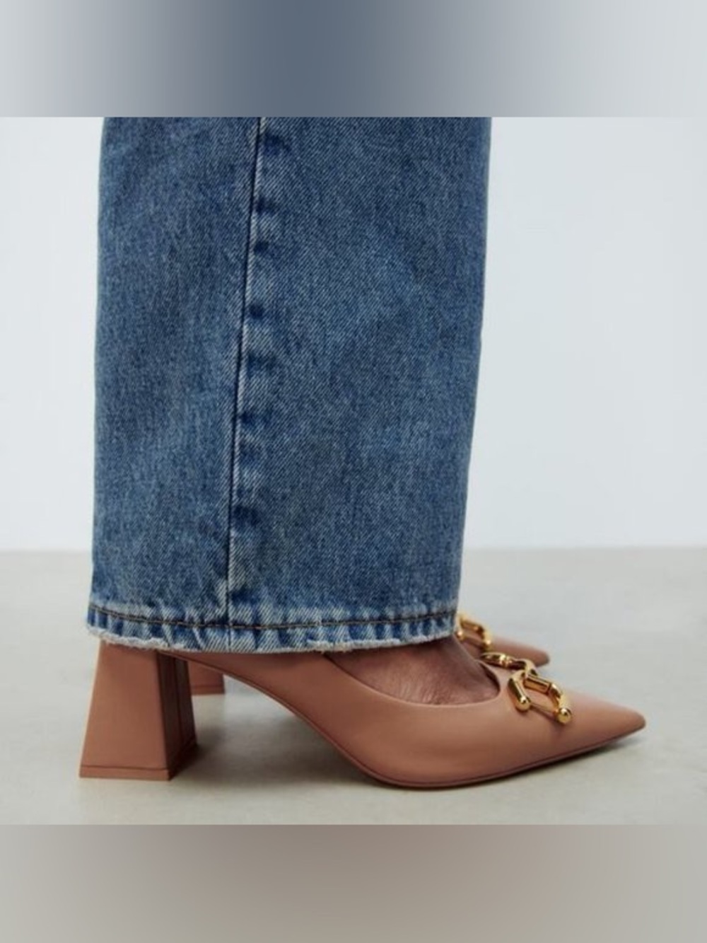 Zara Tan Block-Heel Pointed Pumps with Gold Chain Detail Size 38 7.5